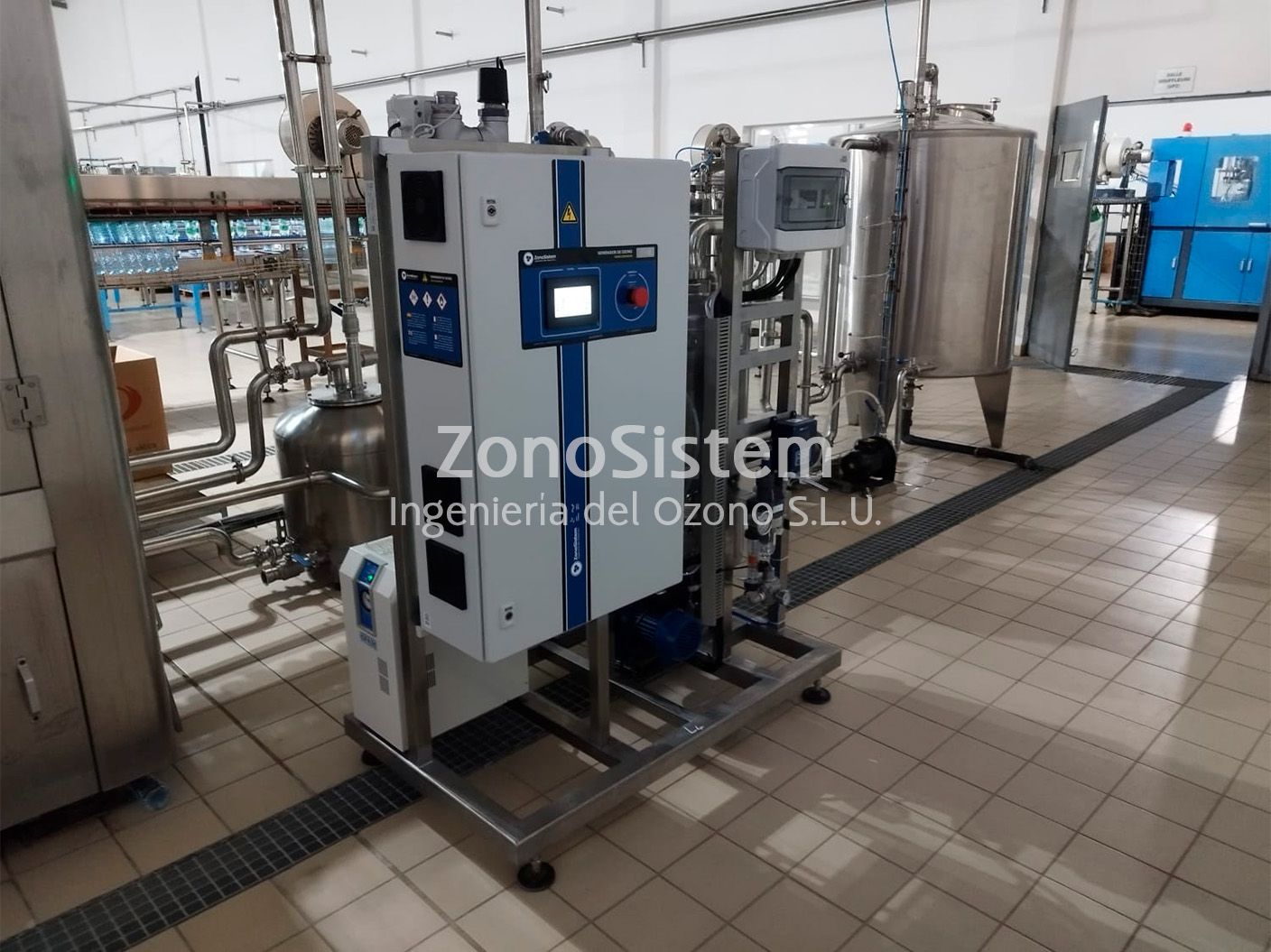 Ozono en embotelladora de agua, España. Ozono en embotelladora de agua, España.