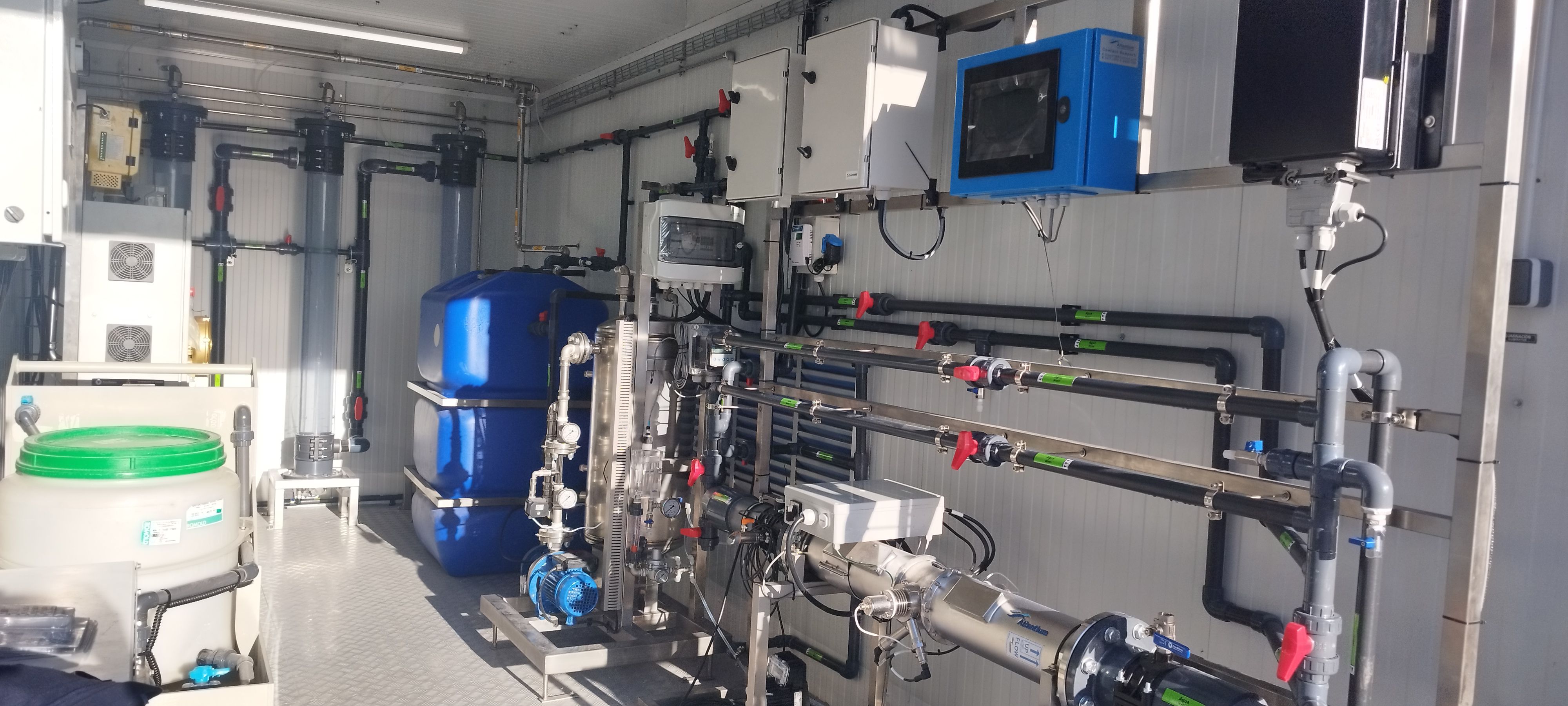 Ozonización para la eliminación de contaminantes emergentes en el ciclo del agua